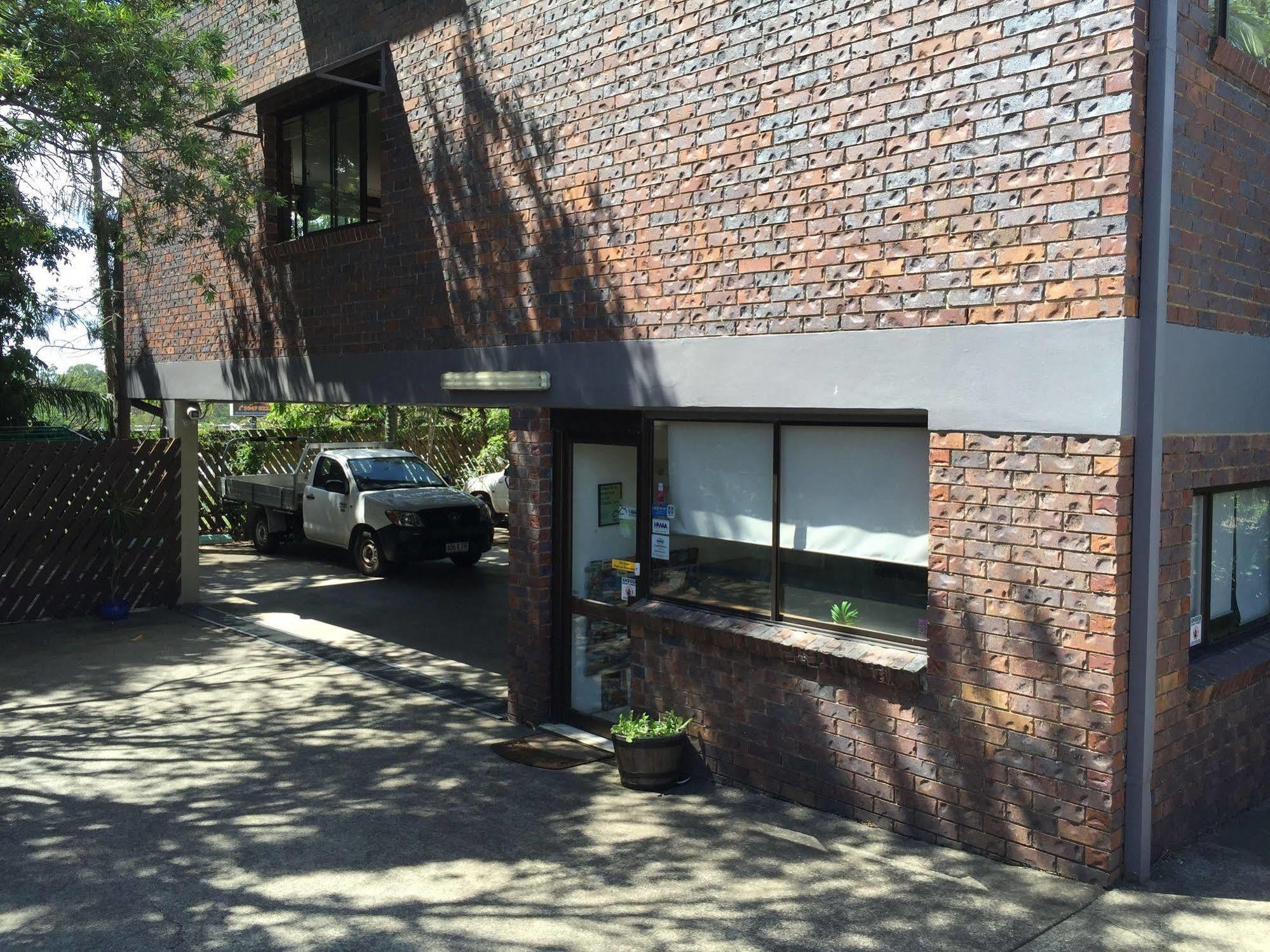 Holland Park Motel Brisbane Ngoại thất bức ảnh