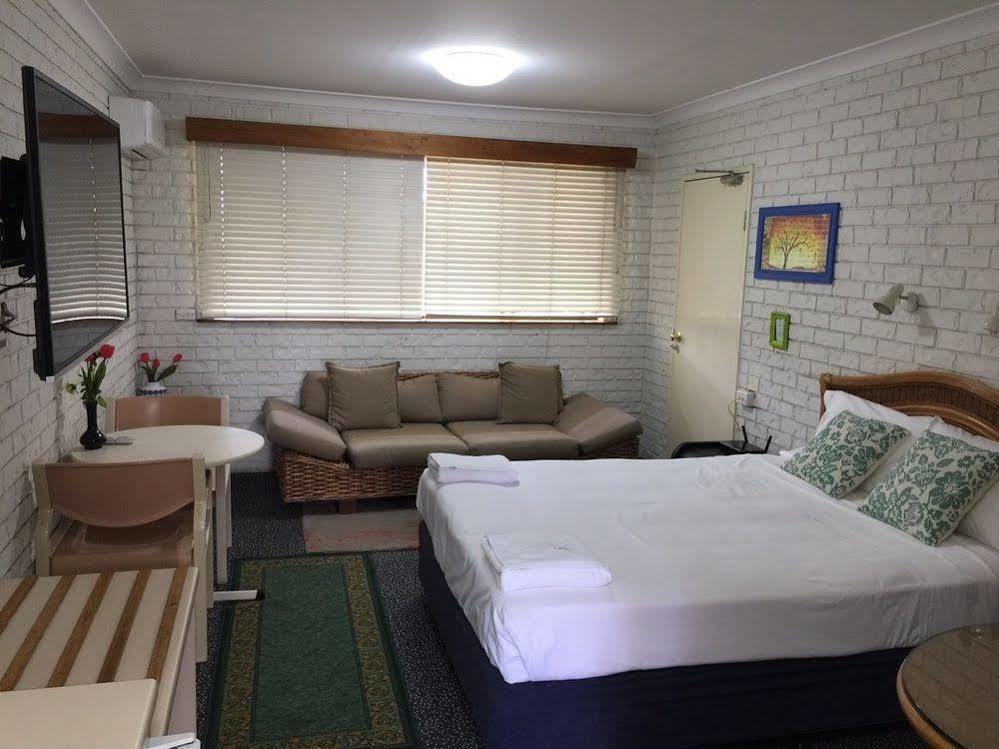 Holland Park Motel Brisbane Ngoại thất bức ảnh