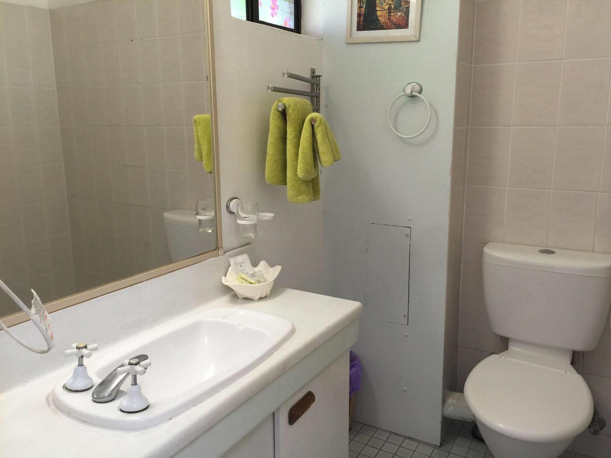 Holland Park Motel Brisbane Ngoại thất bức ảnh