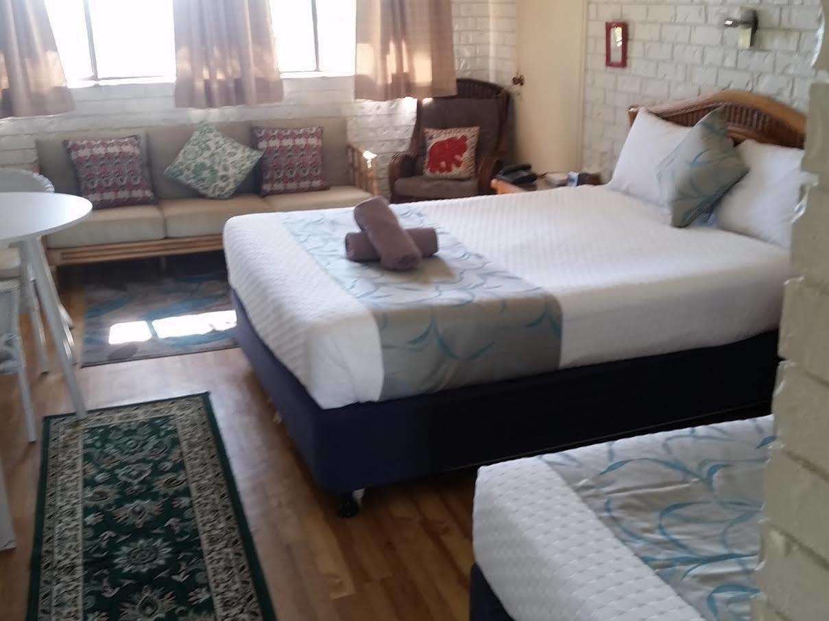 Holland Park Motel Brisbane Ngoại thất bức ảnh